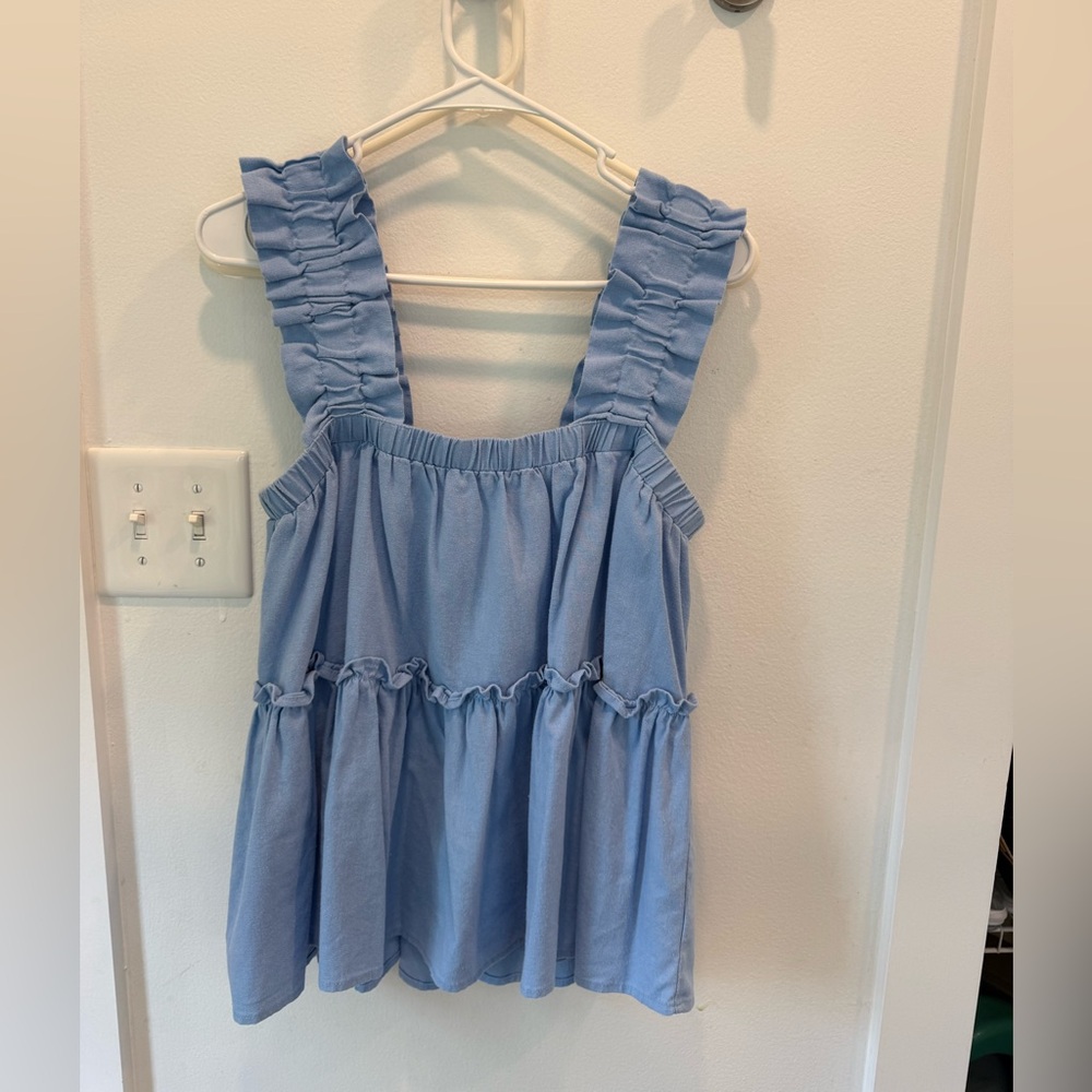 Entro Size Medium Blue Tank